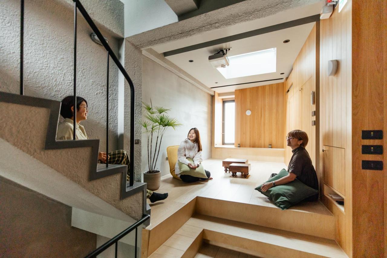 J Youai House 珍友愛 景觀包棟民宿 Tainan Exterior photo